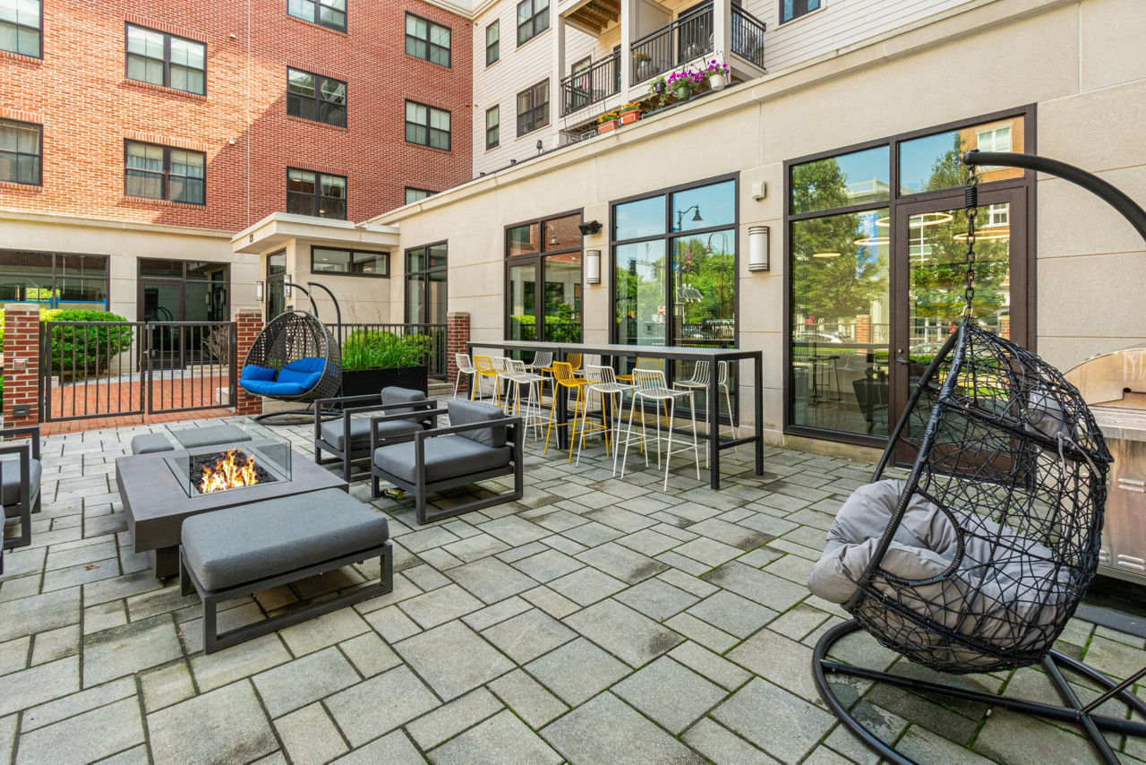 The Beverly Collection: Flats At 131 Beverly Ma 14 of 25
