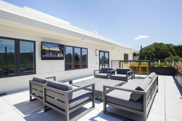 patio at Flats at 131 Apartments 