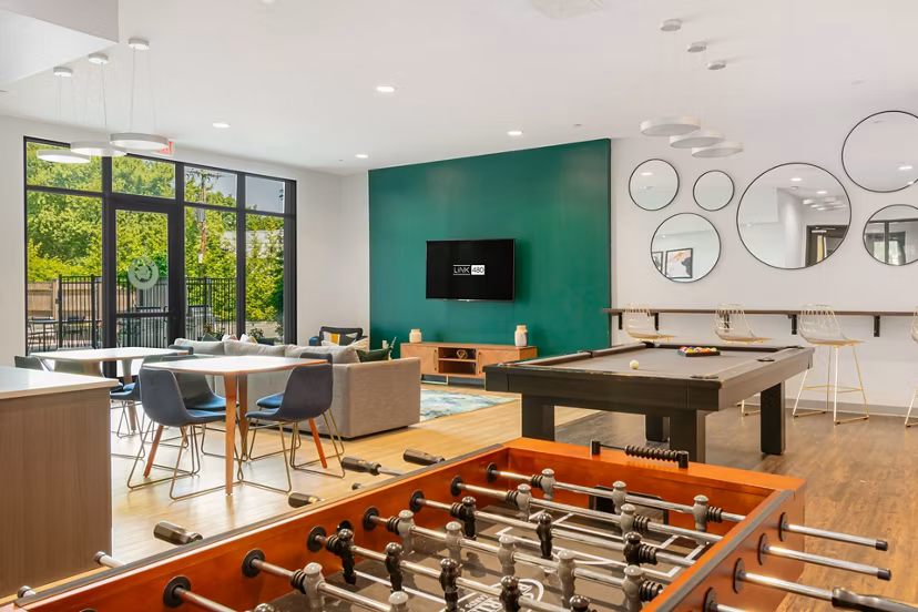 game room at Link 480 Apartments