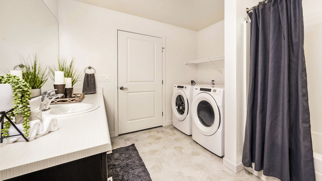 Laundry room at Wellstone (1 of 2)