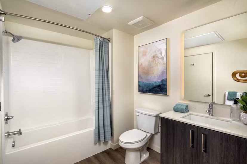 bathroom at Alta Merita Apartments