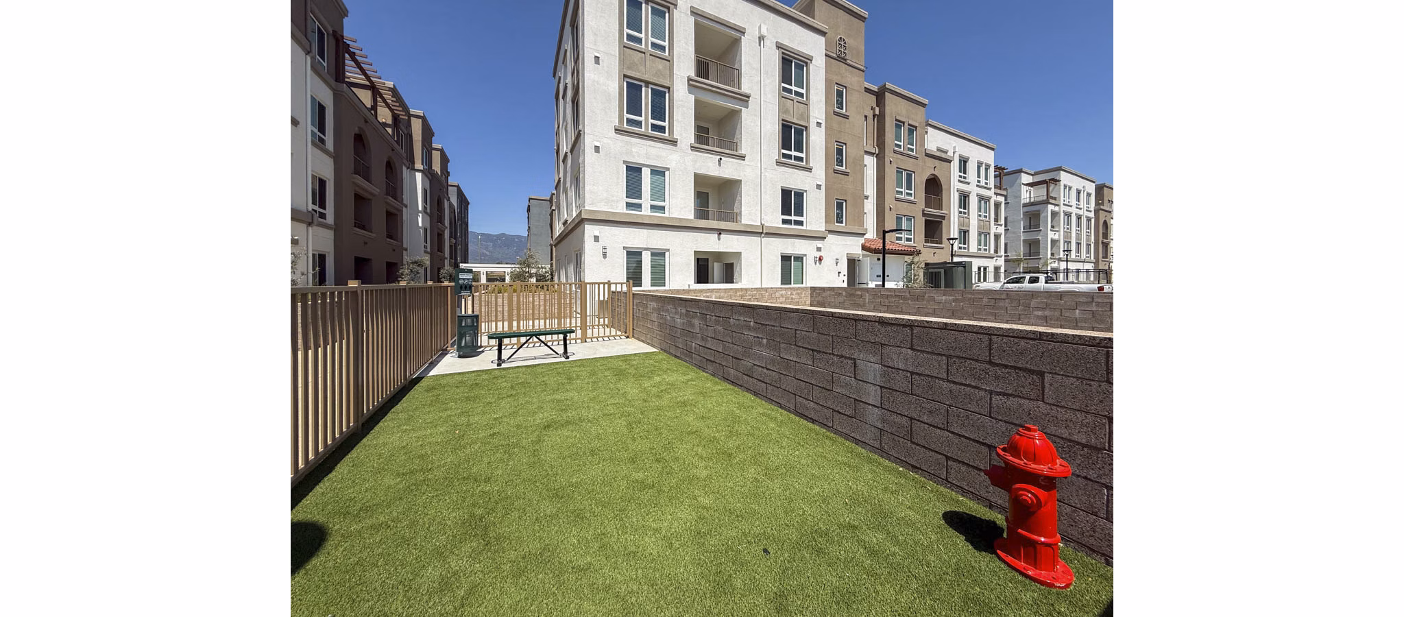 patio at Alta Merita Apartments