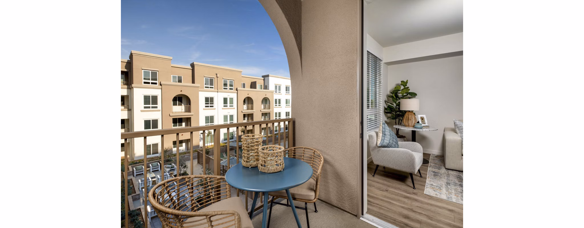patio at Alta Merita Apartments