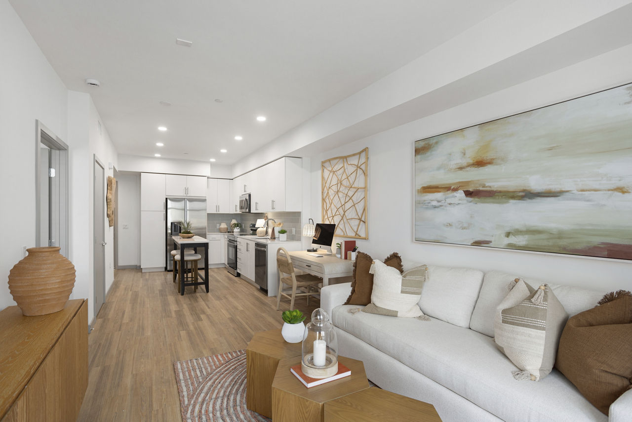 Alta Westwind 25 of 30