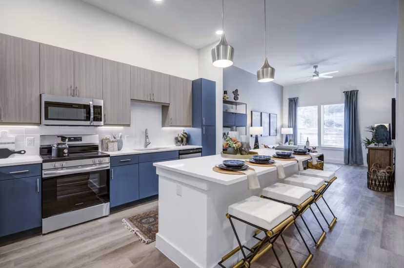 kitchen at HThe Flynn at Live Oak Apartments