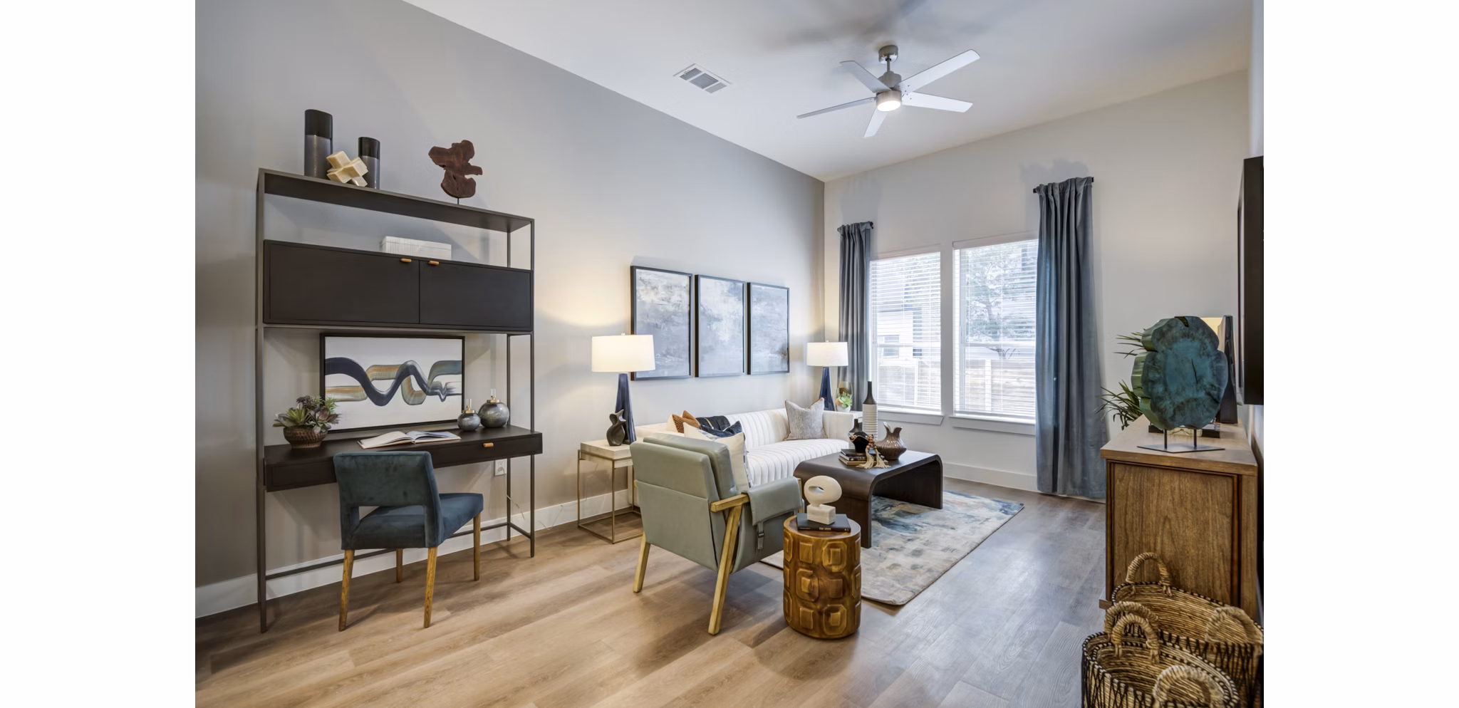 living room at The Flynn at Live Oak Apartments