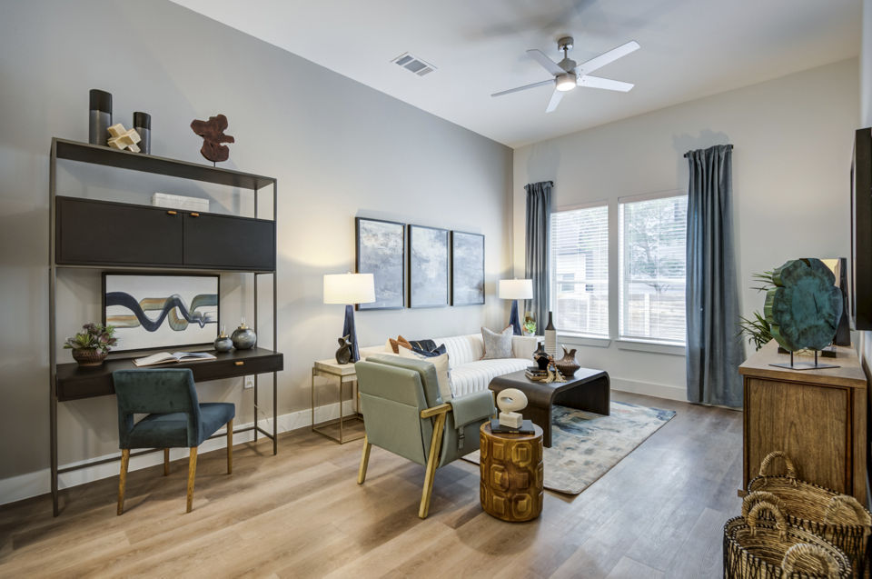 living room at The Flynn at Live Oak Apartments