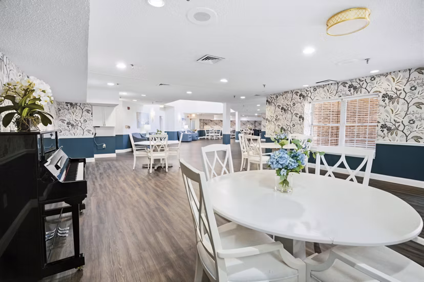 clubhouse at King's Reserve Sterling Apartments 
