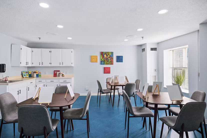 clubhouse at King's Reserve Sterling Apartments 