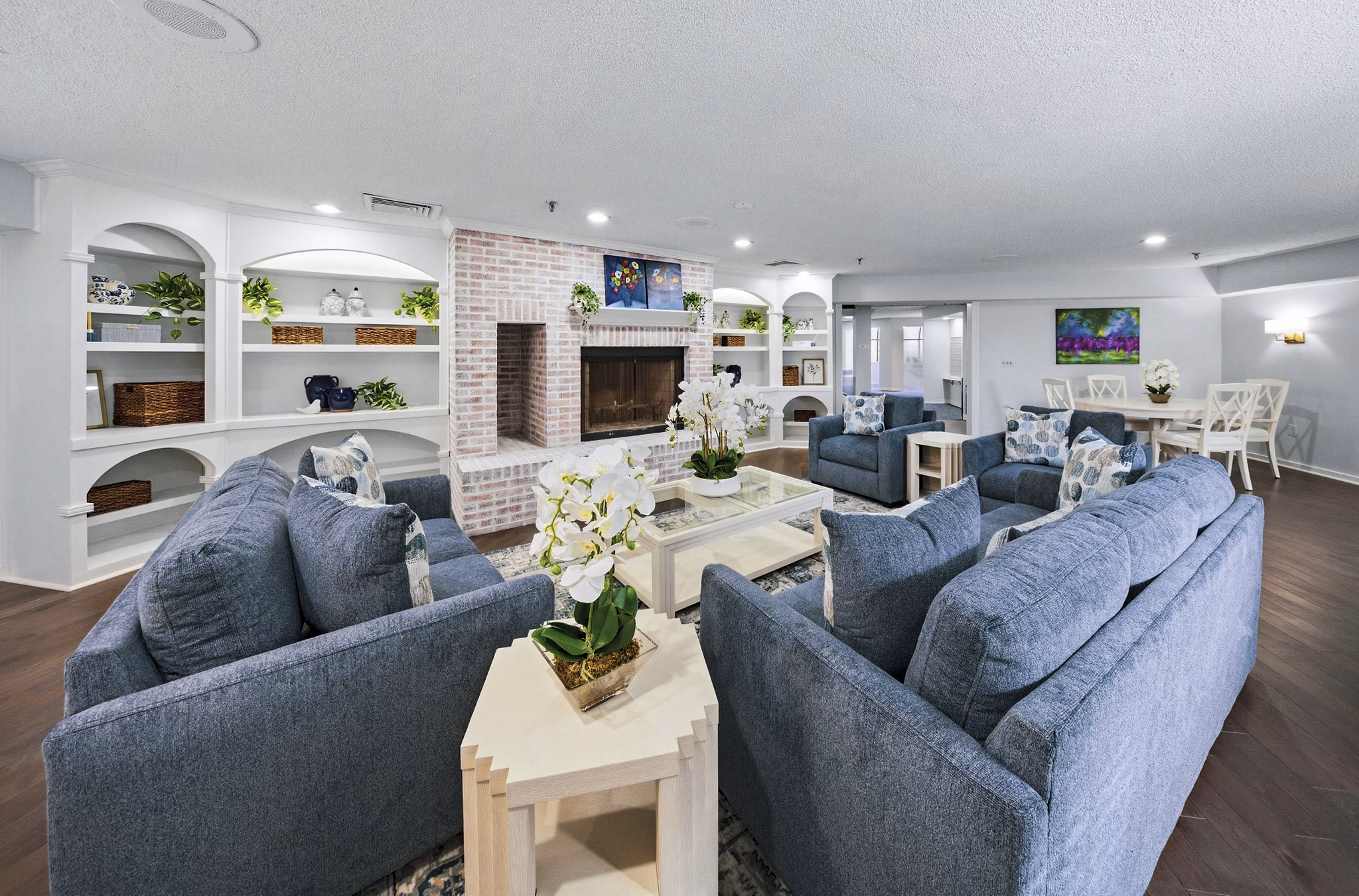 Clubhouse/Lobby at King's Reserve Sterling Apartments