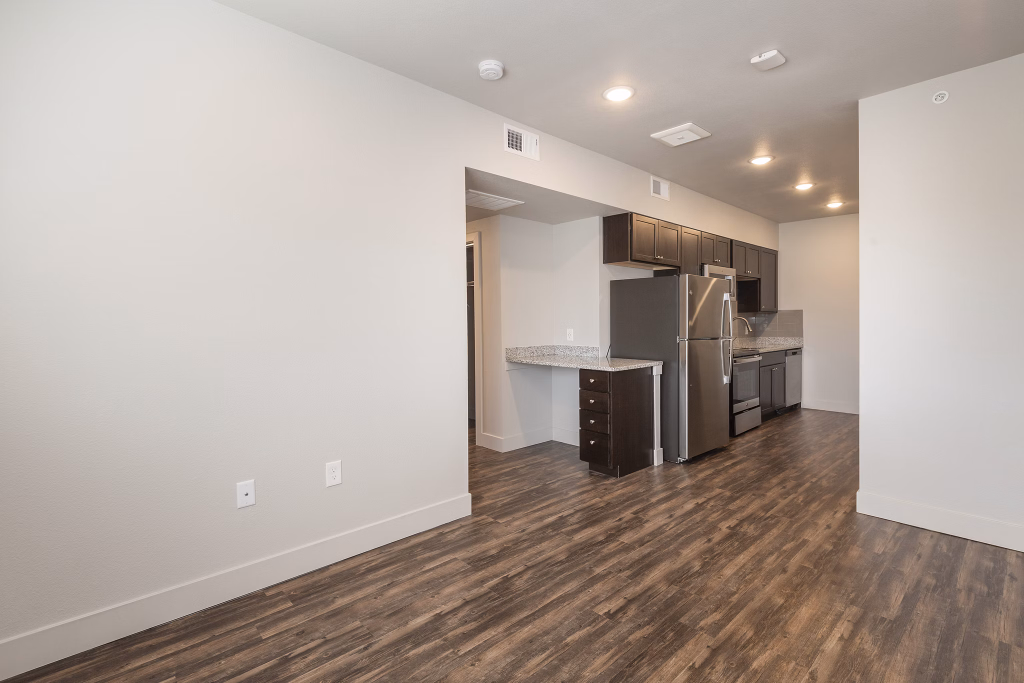 living room at Marq at Monument Ridge Apartments