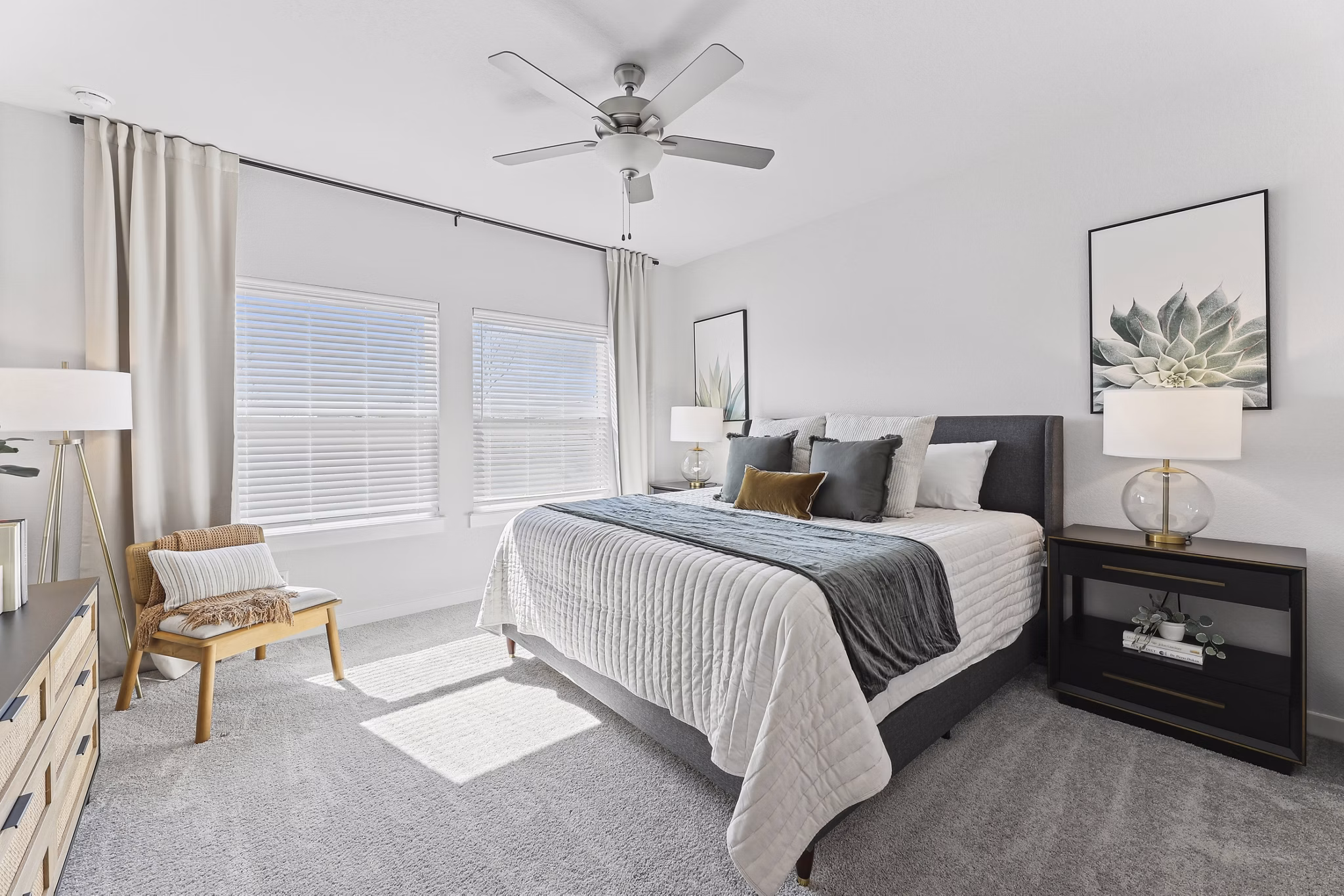 bedroom at Skymor Wesley Chapel Apartments