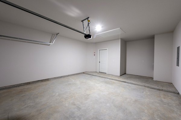 Recreational Area at Skymor Wesley Chapel Apartments