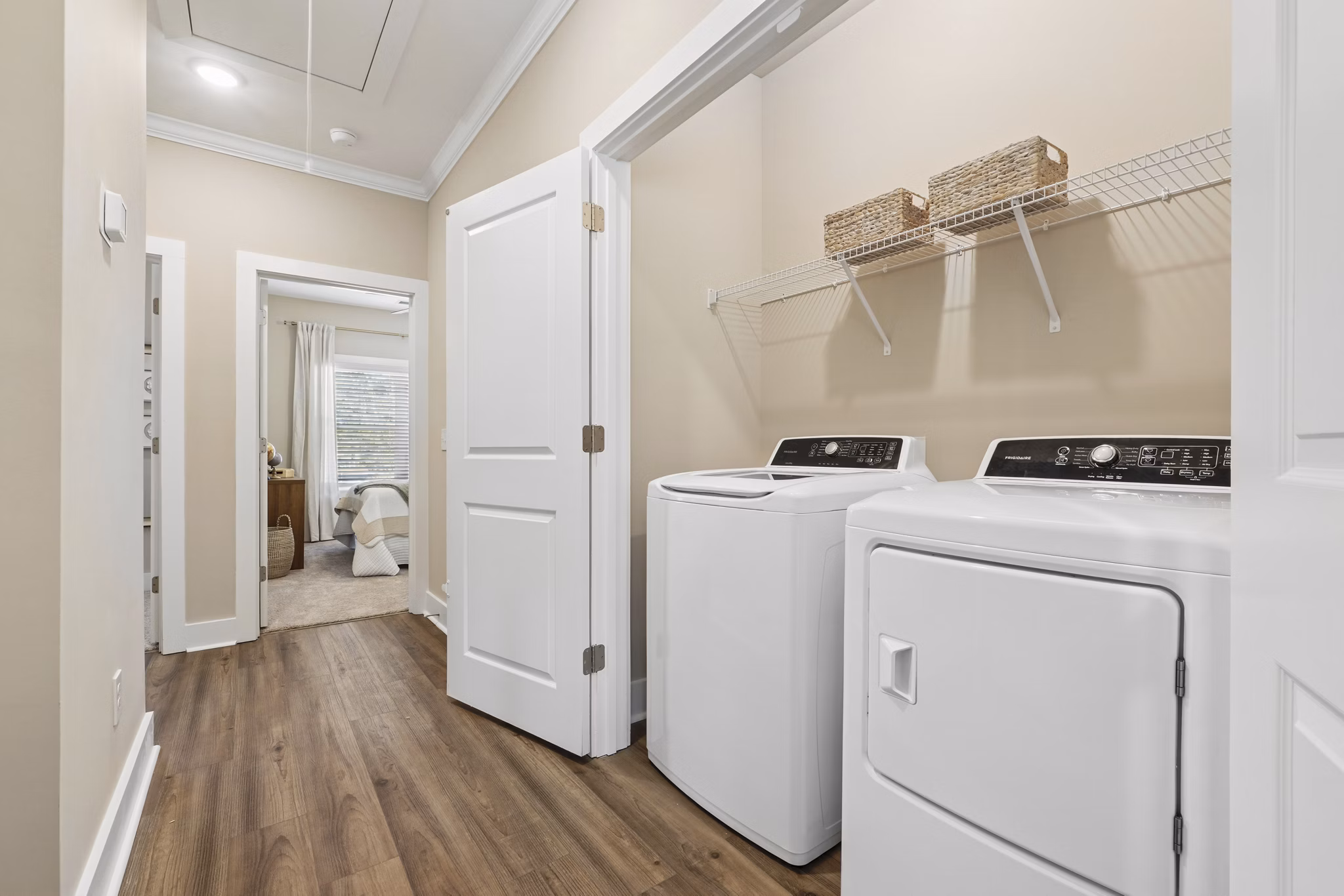 laubdry facility at Indigo Cove Apartments 