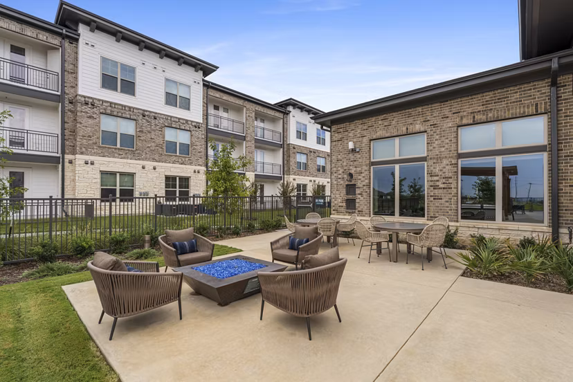 grill area at Marlowe Wellington Apartments