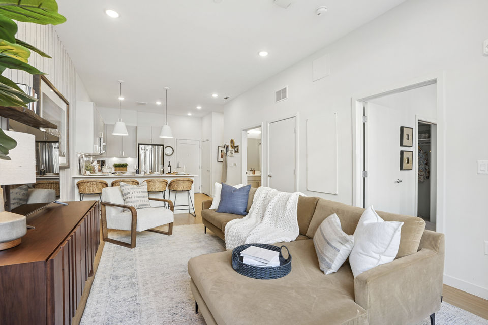 living room at The Shipwright Apartments 