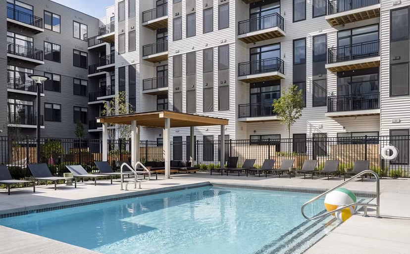 pool at The Shipwright Apartments 