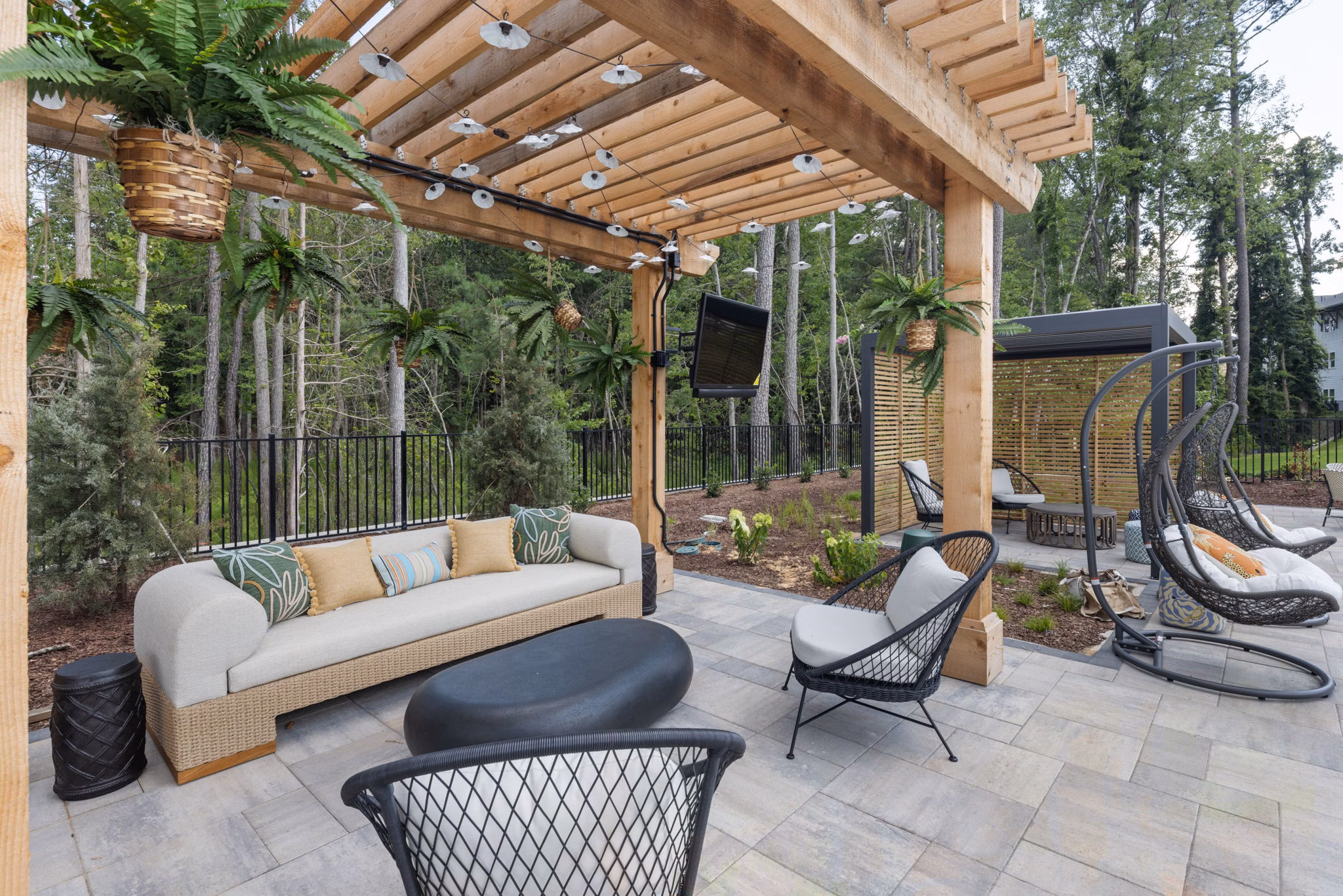 patio for Solis Buffaloe Apartments