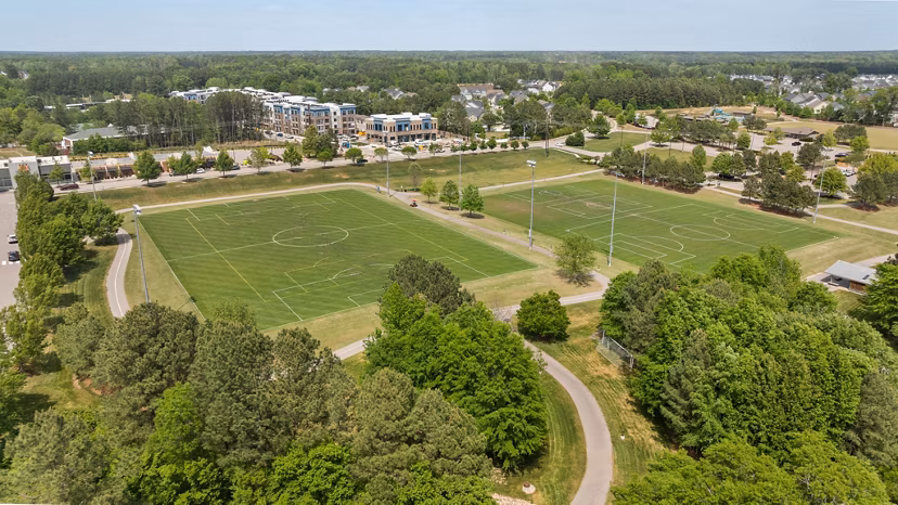 sport court for Solis Buffaloe Apartments