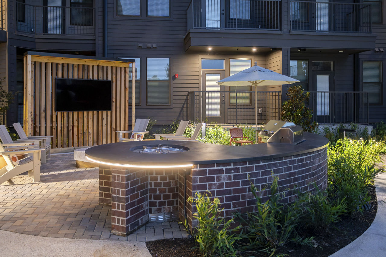 Grill area at Alta Lofts On The Levee (1 of 3)