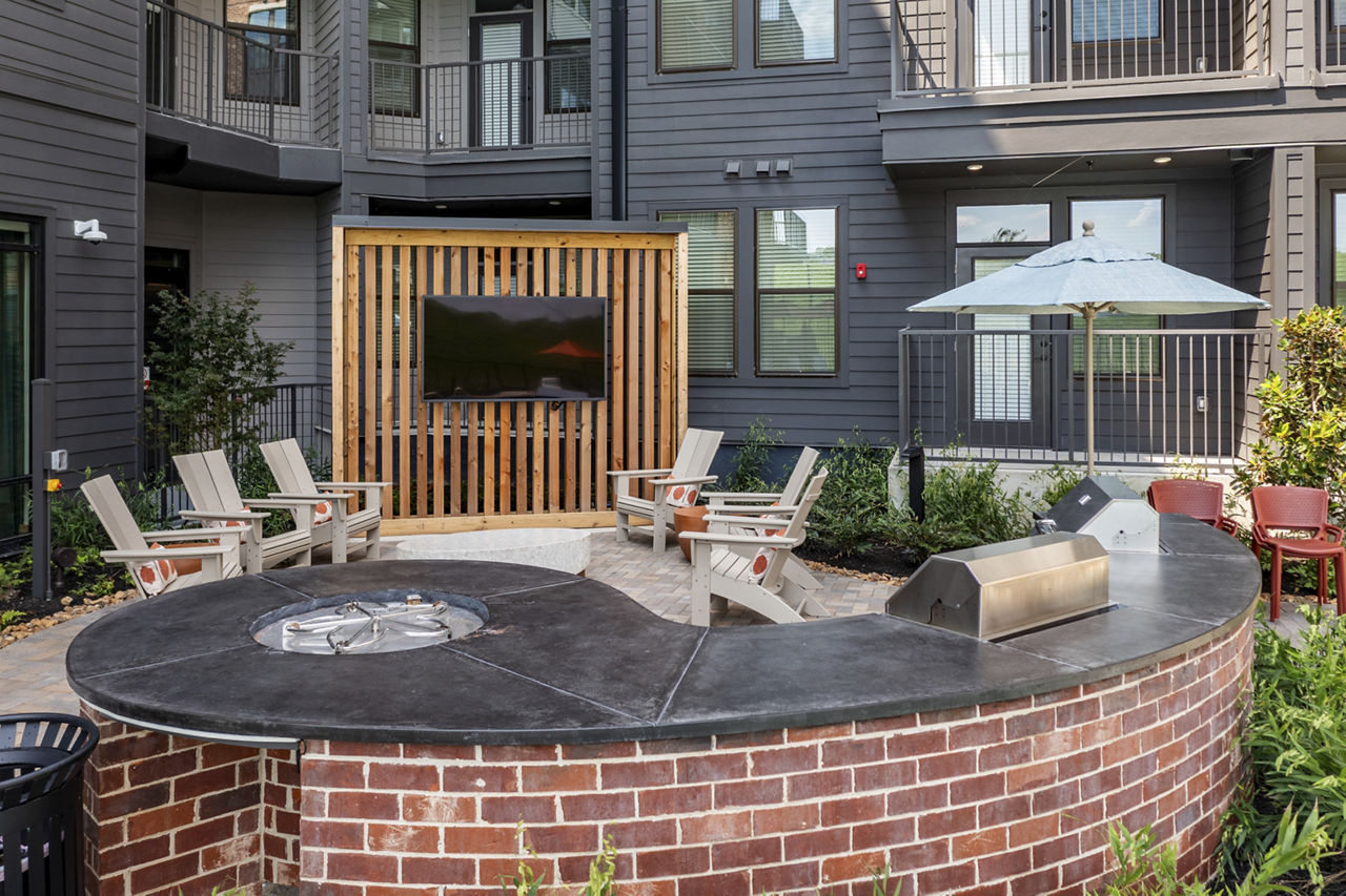 Grill area at Alta Lofts On The Levee (2 of 3)