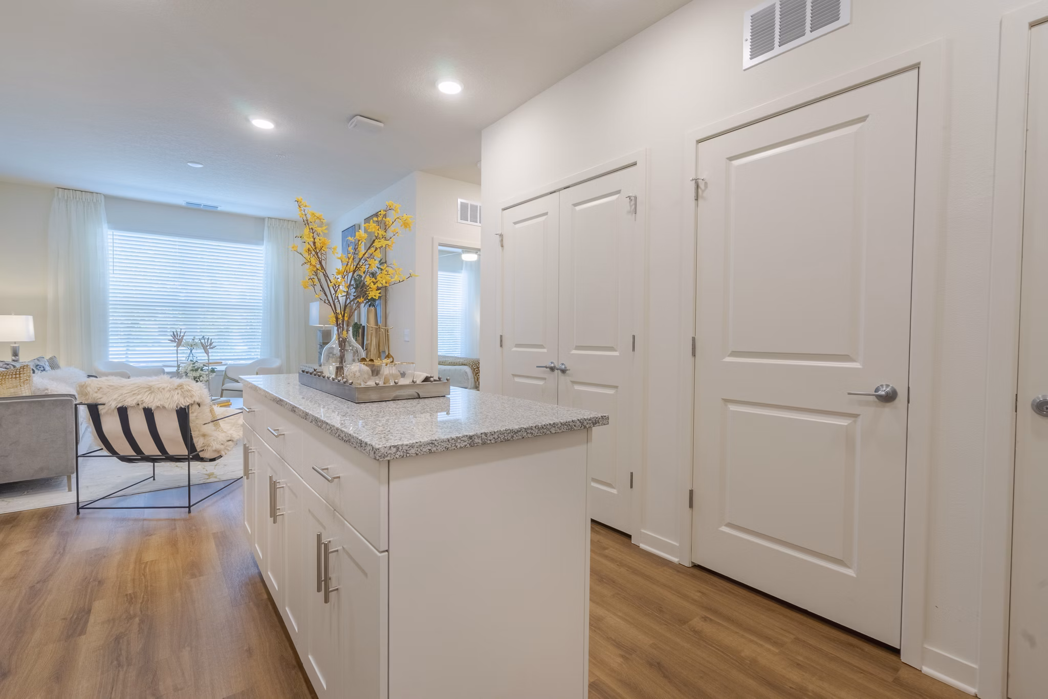 living room at Altera Conner Park Apartments