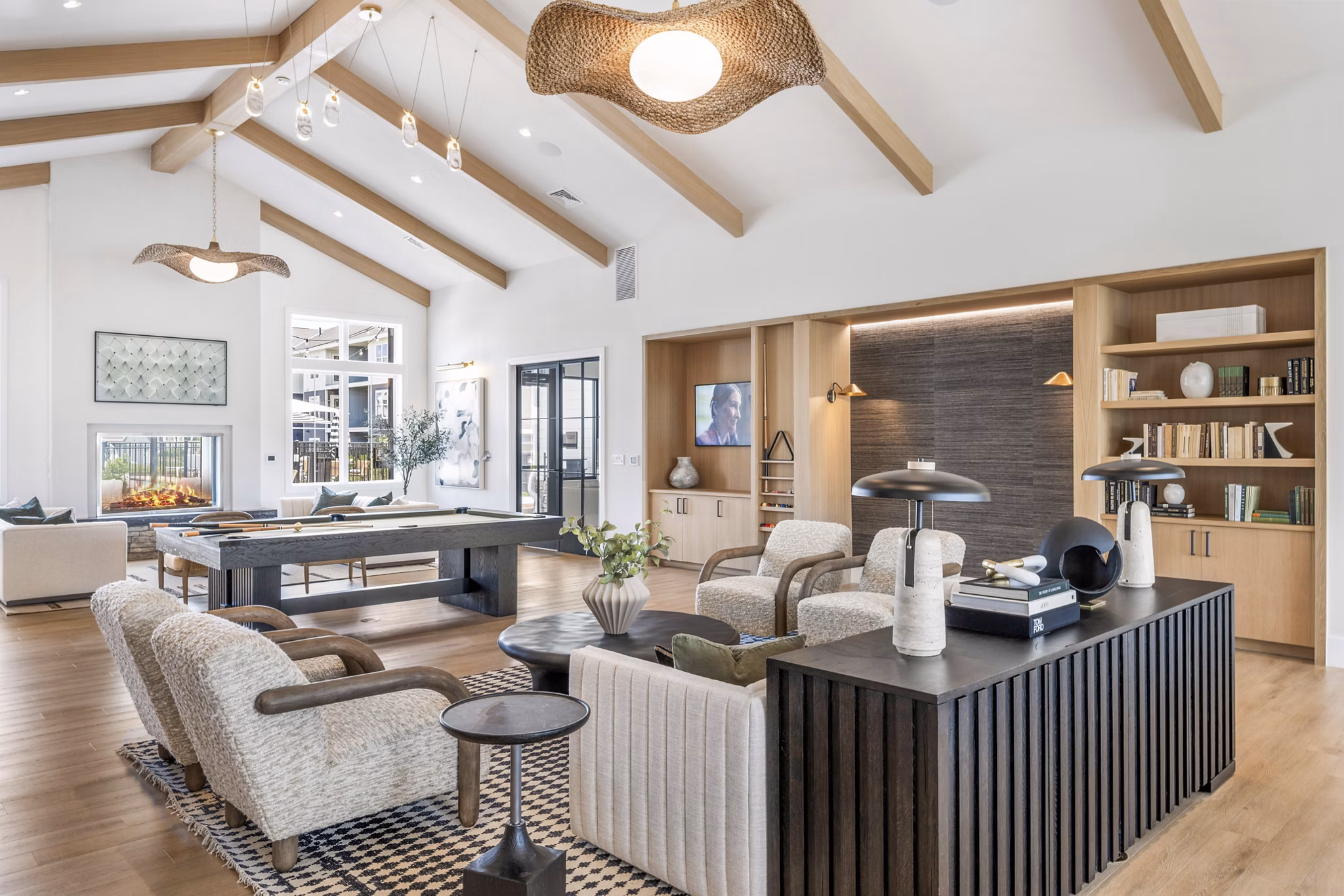 clubhouse at Alta Oak and Pine Apartments
