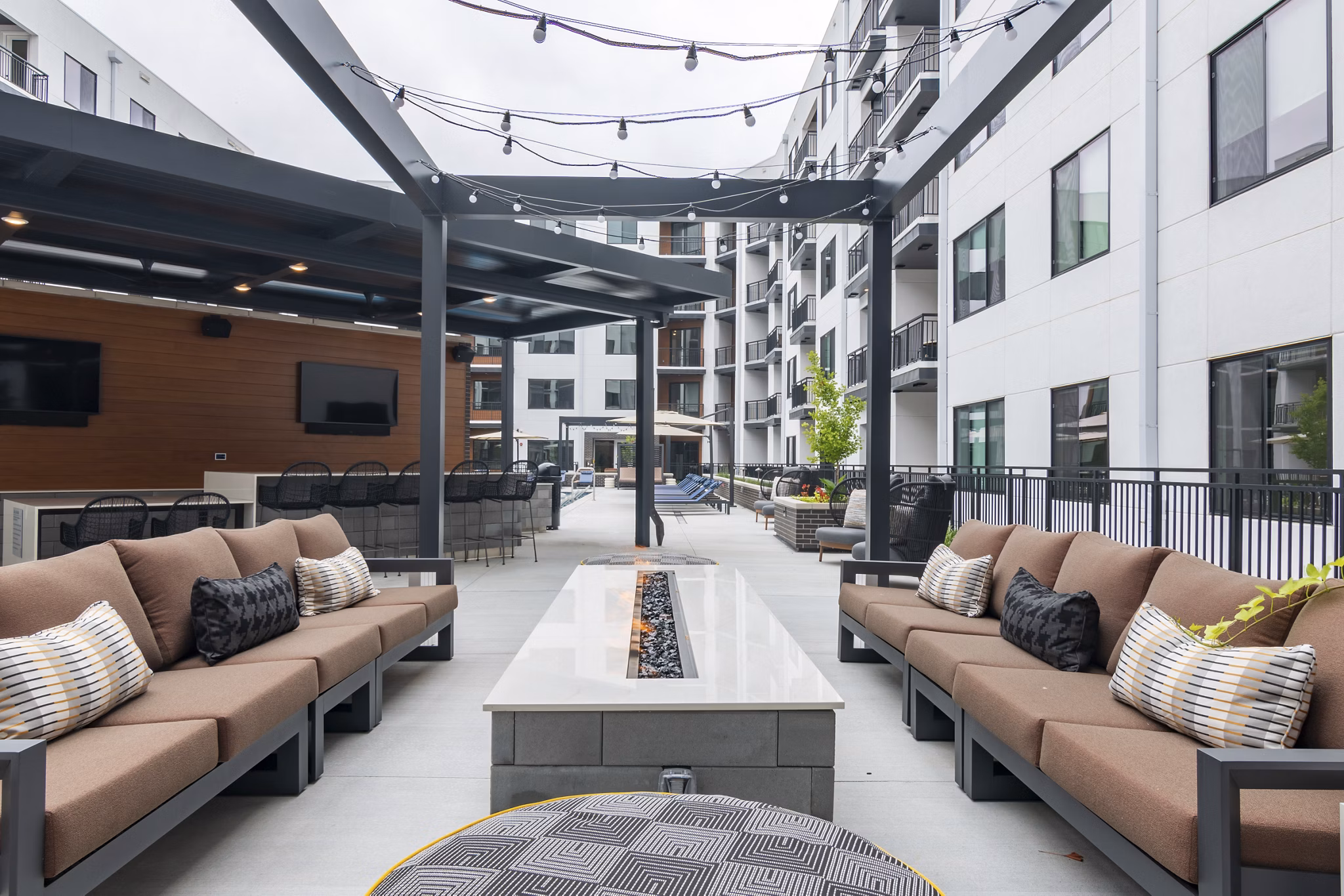 fire pit/patio at The Hudson Apartments