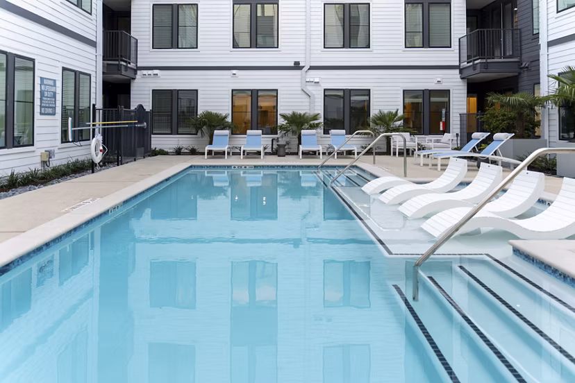 pool at COOP Farmers Market Apartments 