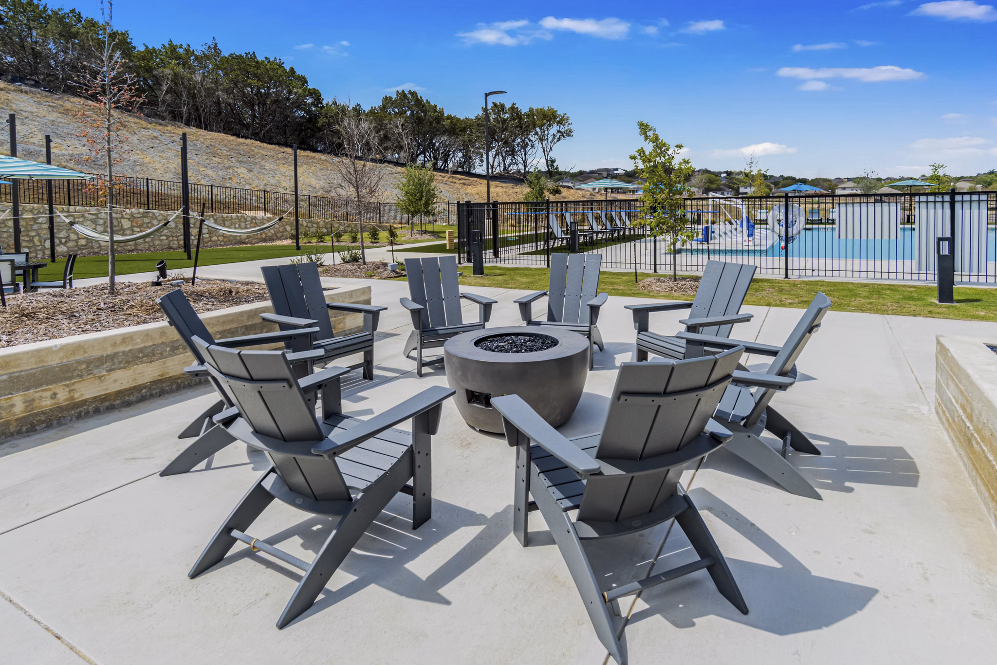 fire pit at Altura Luxury Rental Homesa Apartments