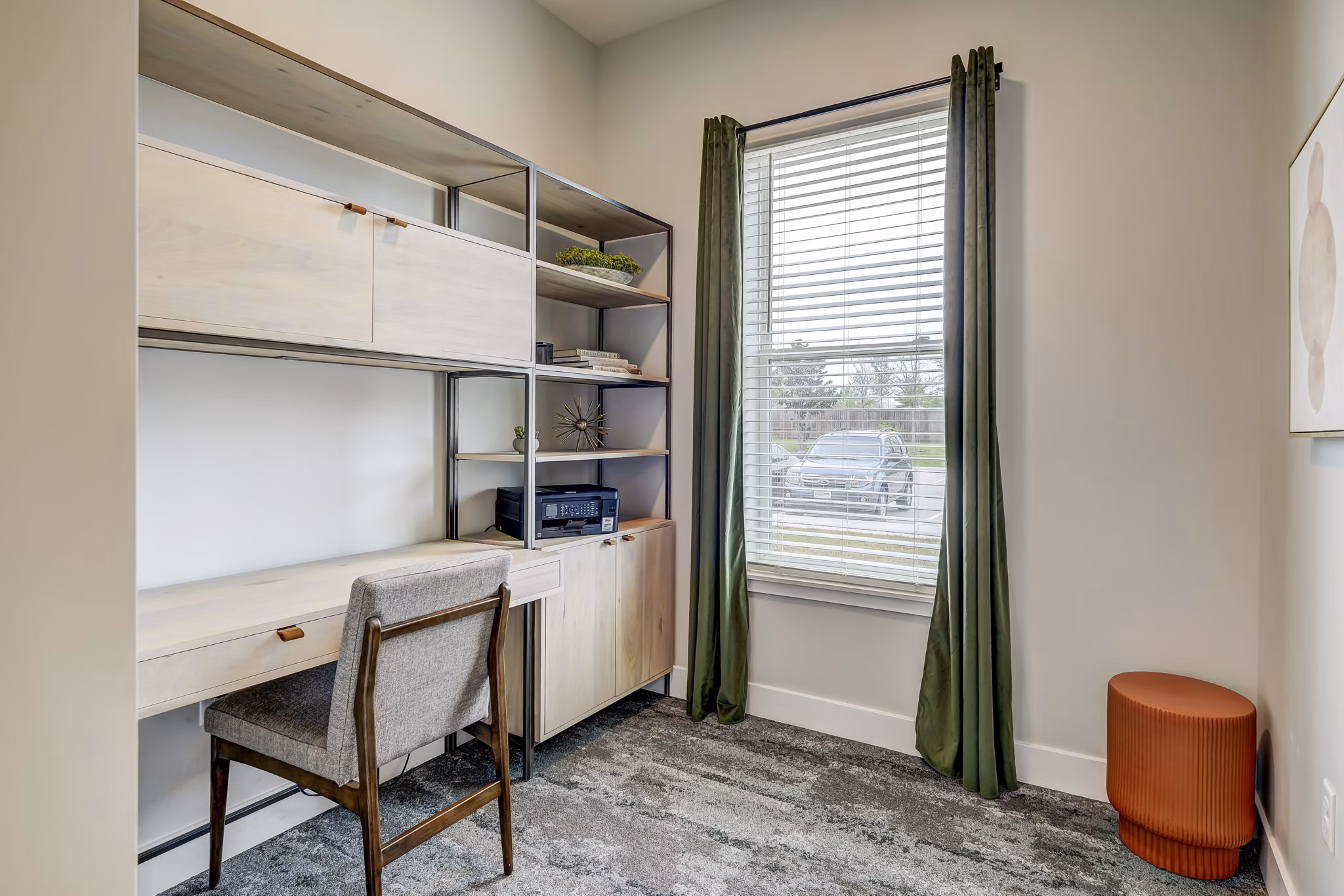 clubhouse at Bend on Bluebonnet Apartments