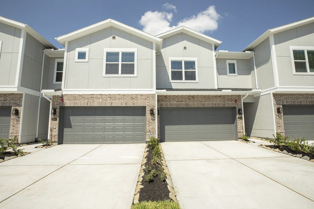 Skymor Pearland Pearland Tx 2 of 12