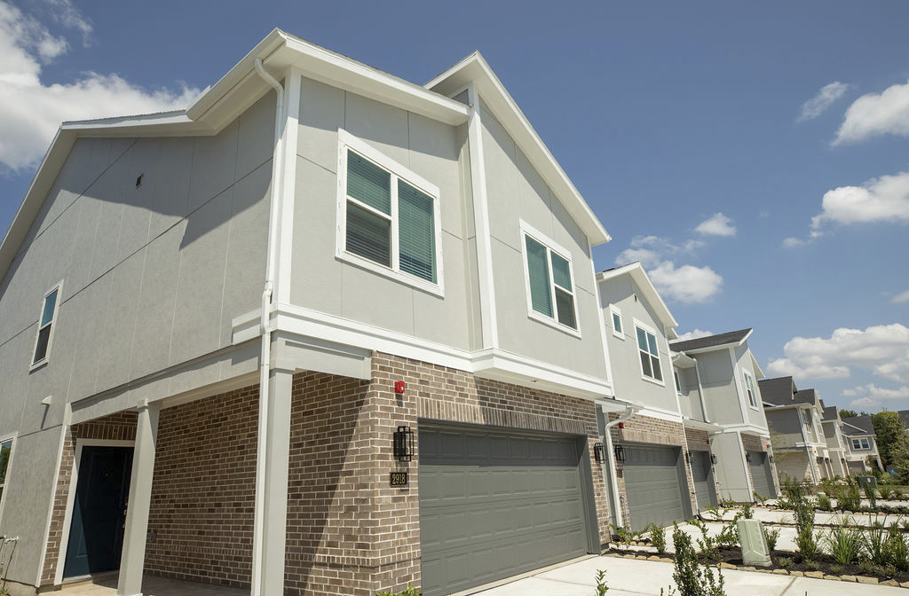 Skymor Pearland Pearland Tx 3 of 12