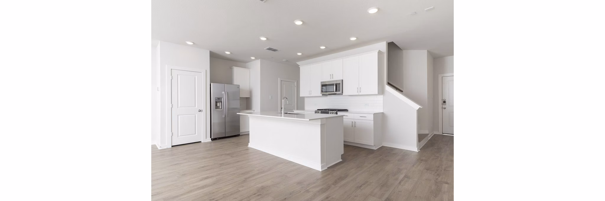 kitchen at Skymor Pearland Apartments
