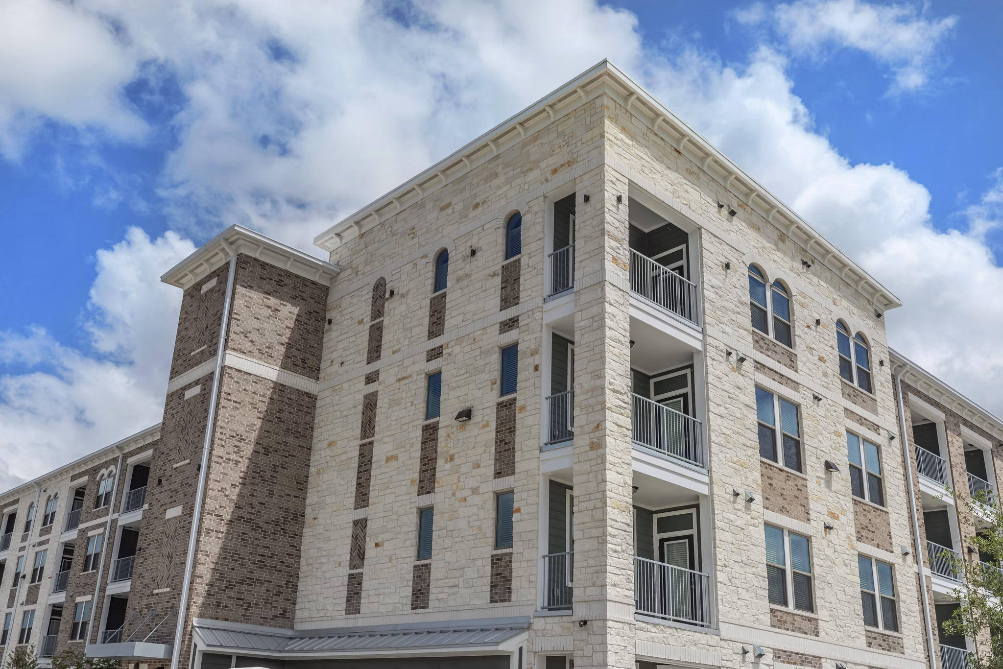 building at Highbridge at Egret Bay Apartments