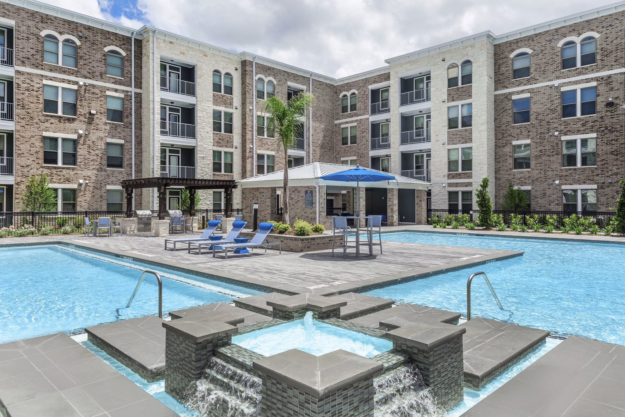 pool at Highbridge at Egret BayC Apartments