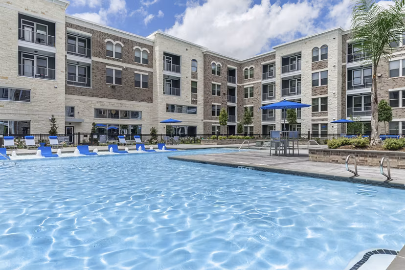 pool at Highbridge at Egret BayC Apartments
