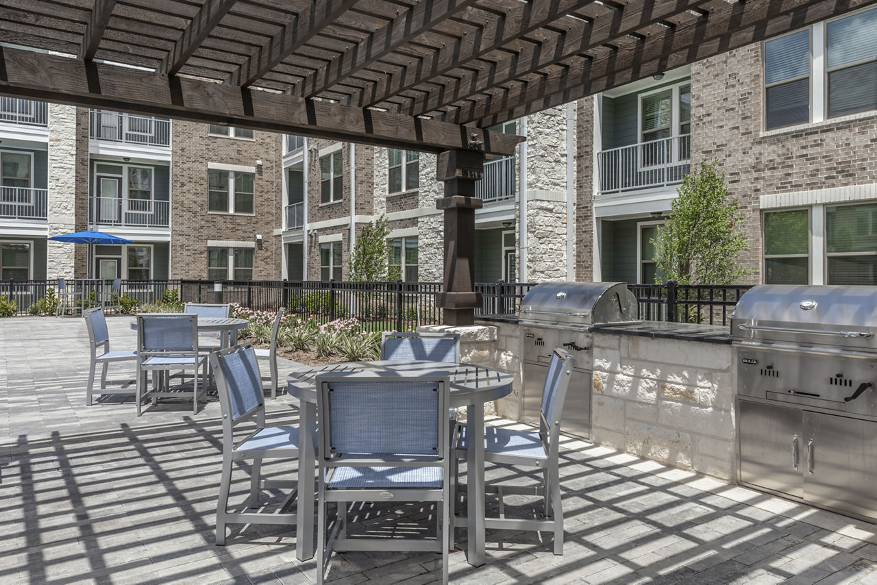 Grill area at Highbridge At Egret Bay (1 of 2)