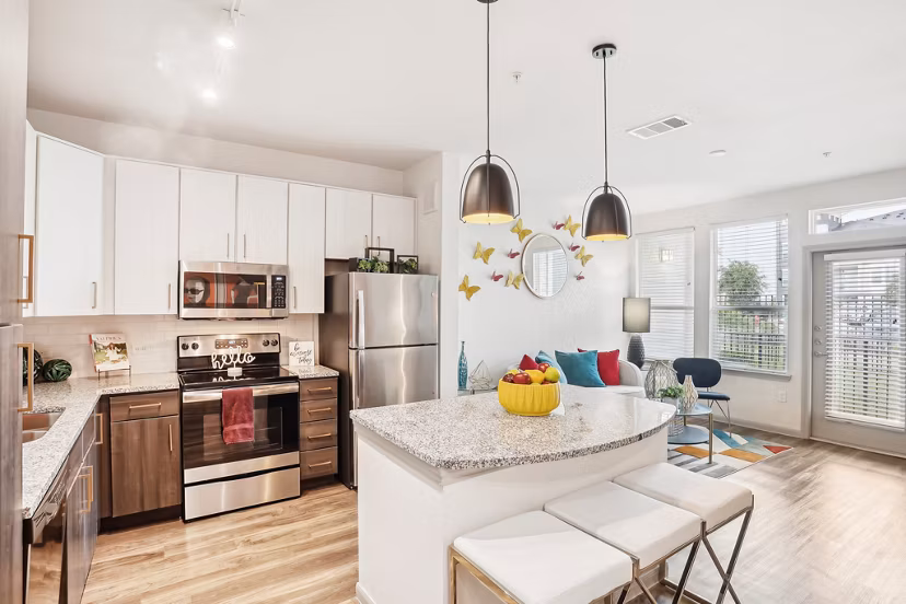kitchen at Vista at Southwinds Apartments