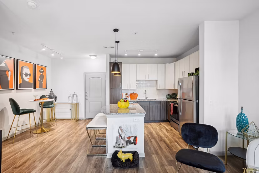kitchen at Vista at Southwinds Apartments