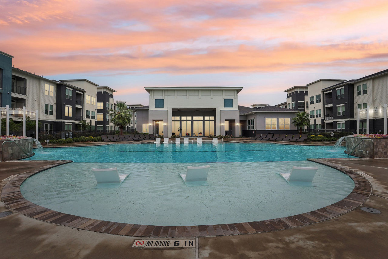 Vista at Southwinds in Baytown, TX