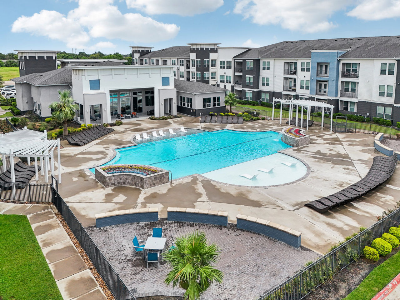 Vista At Southwinds Baytown Tx 4 of 12
