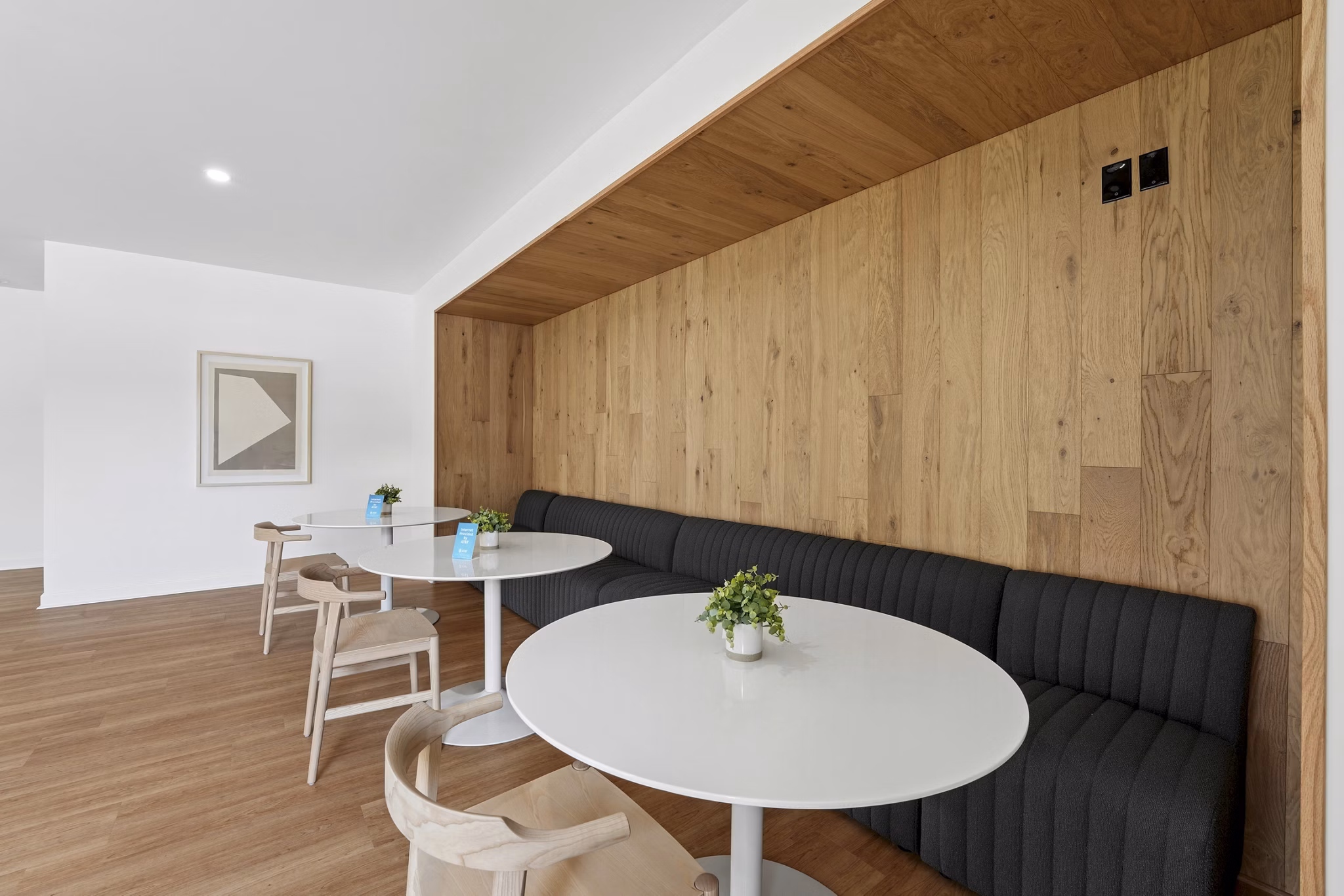 Clubhouse/Lobby at Sugar Creek Apartments