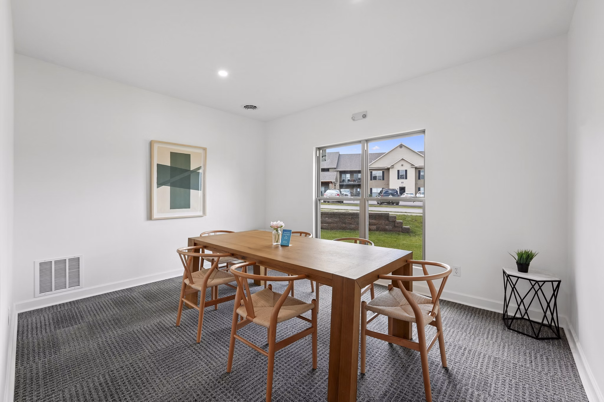 Clubhouse/Lobby at Sugar Creek Apartments