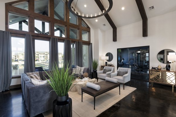 clubhouse at 4 Corners Apartments 