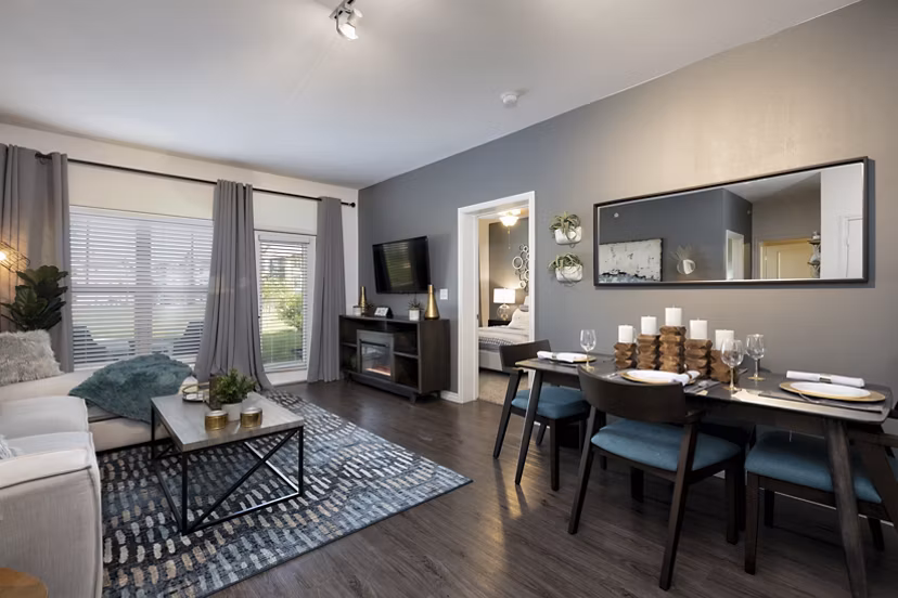 living room at 4 Corners Apartments 