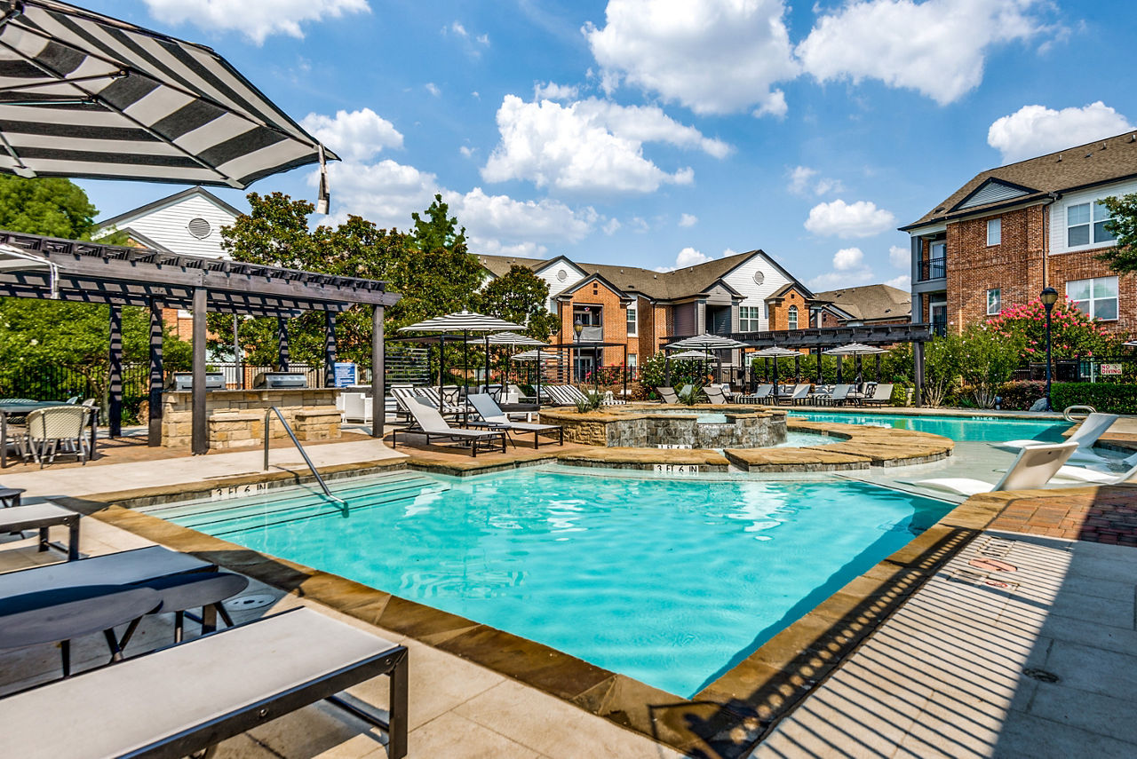 Vista 121 Lewisville Tx 3 of 12