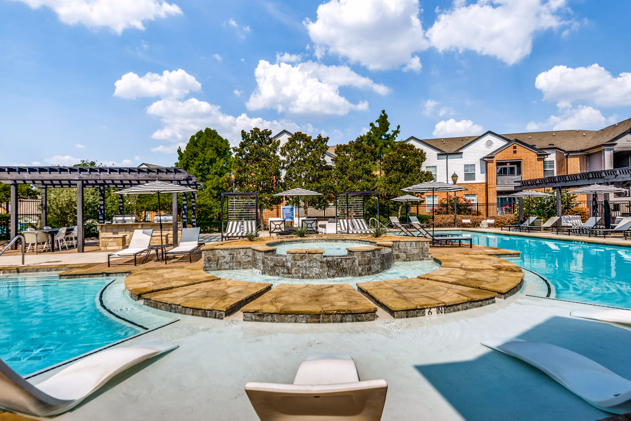 Property images of Vista 121