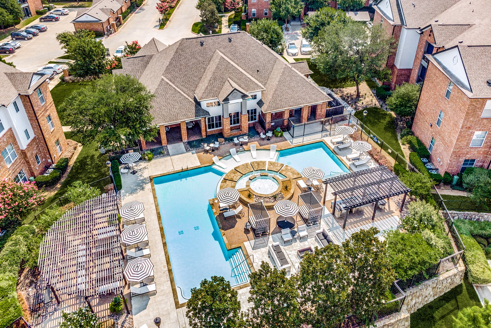 view at Vista 121 Apartments