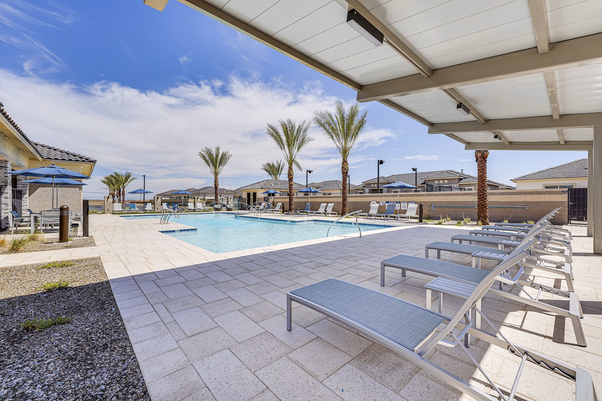 pool at Yardly Broadway Apartments